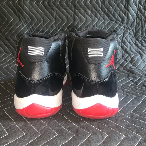 Jordan 11 Breds - Picture 5 of 5